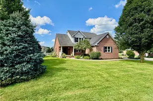 4 Julie Ln, Marietta, OH 45750 - Photo 1