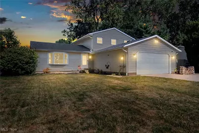 941 Stark Street, Sheffield Lake, OH 44054 - Photo 1
