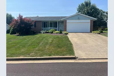 2835 Lee Avenue NW, Massillon, OH 44647 - Photo 1