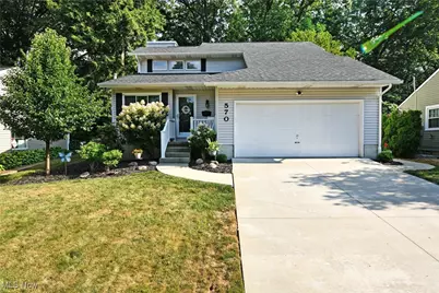 570 Palisades Drive, Akron, OH 44303 - Photo 1
