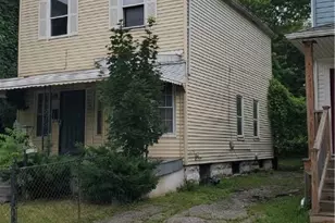 2307 E 103rd St, Loveland, OH 44106 - Photo 1