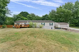 1441 Pawnee Blvd, Akron, OH 44312 - Photo 1