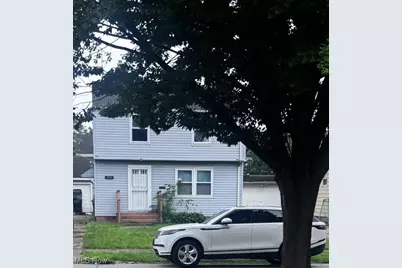 15906 Stockbridge Avenue, Loveland, OH 44128 - Photo 1