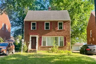 17316 Stockbridge Ave, Loveland, OH 44128 - Photo 1