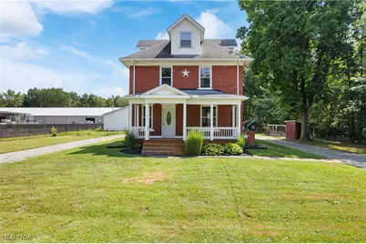 11916 Rockhill Avenue NE, Alliance, OH 44601 - Photo 1