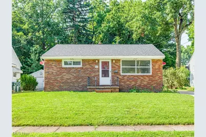 234 Jennings Avenue, Cuyahoga Falls, OH 44221 - Photo 1