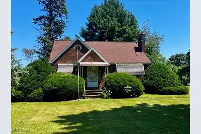 321 S Lake Street, Amherst, OH 44001 - Photo 1