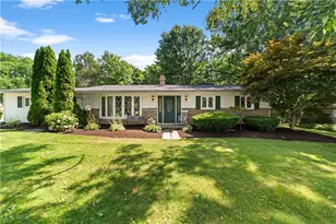 583 Sherwood Dr, Aurora, OH 44202 - Photo 1