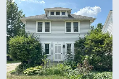 213 Denison Avenue, Elyria, OH 44035 - Photo 1