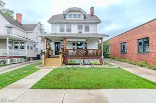 2012 Marlowe Ave, Oakwood, OH 44107 - Photo 1