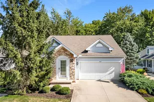 1080 Somerset Ln, Aurora, OH 44202 - Photo 1