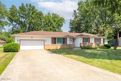 43304 Dellefield Road, Elyria, OH 44035 - Photo 1