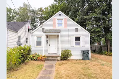 2314 24th Street NE, Canton, OH 44705 - Photo 1