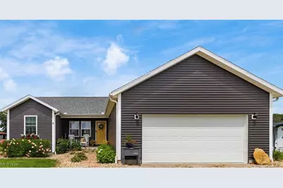 505 Kenneth Drive, Duncan Falls, OH 43734 - Photo 1