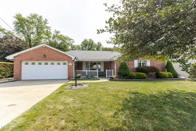 314 Lovers Lane, Steubenville, OH 43953 - Photo 1