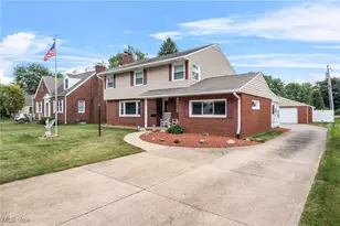 4352 22nd St NW, Canton, OH 44708 - Photo 1