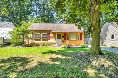 928 Cree Avenue, Akron, OH 44305 - Photo 1