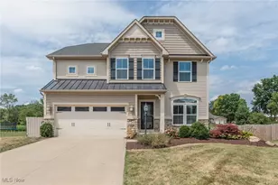 7703 Knollridge Ave NE, Canton, OH 44721 - Photo 1