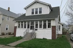 41 25th St NW, Barberton, OH 44203 - Photo 1