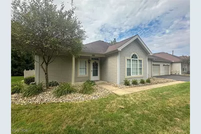 20 Woodland Chase Boulevard, Niles, OH 44446 - Photo 1