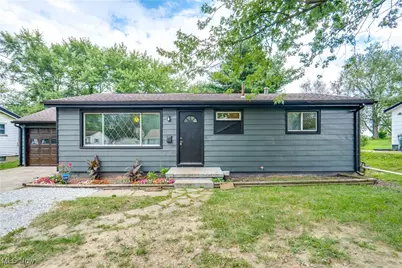 3020 Bollinger Avenue NE, Canton, OH 44705 - Photo 1