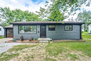 3020 Bollinger Ave NE, Canton, OH 44705 - Photo 1