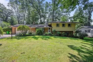 188 Timberlane Dr, Northfield, OH 44067 - Photo 1