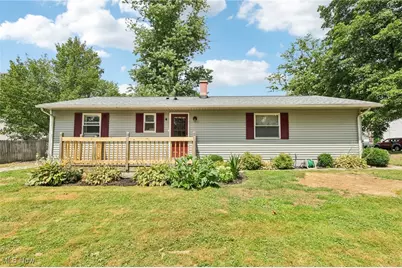 1462 Easton Avenue, Madison, OH 44057 - Photo 1