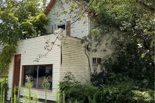 868 N Main St, Akron, OH 44310 - Photo 1