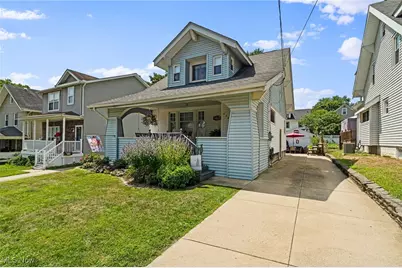 528 Parkview Avenue, Barberton, OH 44203 - Photo 1