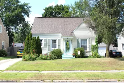 2268 Harding Road, Cuyahoga Falls, OH 44223 - Photo 1