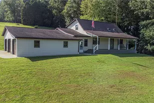 8935 Black Run Rd, Nashport, OH 43830 - Photo 1