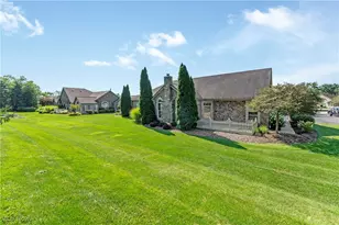 276 Sandover Dr, Aurora, OH 44202 - Photo 1