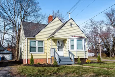 15921 Cloverside Avenue, Loveland, OH 44128 - Photo 1