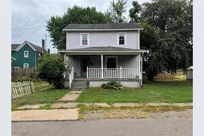 605 Chestnut Street, Minerva, OH 44657 - Photo 1