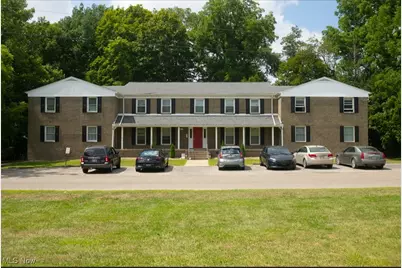 101 S Elruth, Girard, OH 44446 - Photo 1