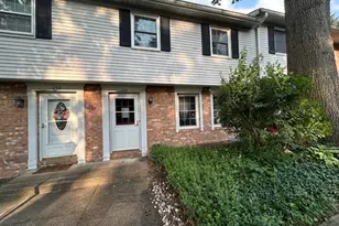 134 S Main St, Munroe Falls, OH 44262 - Photo 1