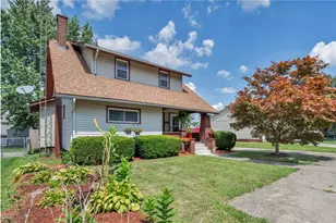 1117 28th St NE, Canton, OH 44714 - Photo 1