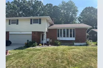 5289 Berkshire Drive, North Olmsted, OH 44070 - Photo 1