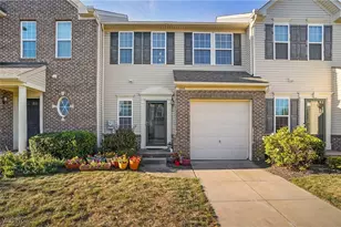 1444 Wellingshire Cir, Cuyahoga Falls, OH 44221 - Photo 1