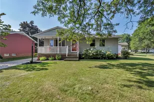 921 Colonel Dr, Loveland, OH 44109 - Photo 1