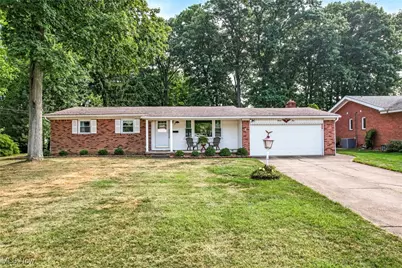 25 Lakeshore Drive, Struthers, OH 44471 - Photo 1