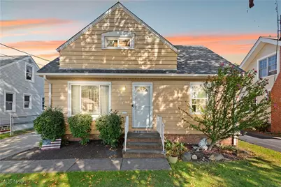 1271 Lander Road, Mayfield Heights, OH 44124 - Photo 1