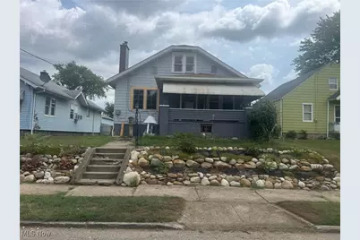 1016 Clinton Avenue SW, Canton, OH 44706 - Photo 1