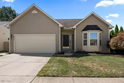 4413 Woodcrest Court, Lorain, OH 44053 - Photo 1