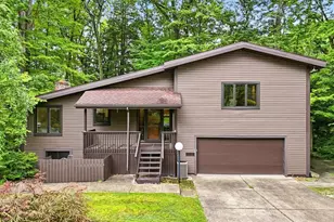 163 Cedar Hill Cir, Cuyahoga Falls, OH 44223 - Photo 1