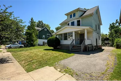 13416 Eaglesmere Avenue, Loveland, OH 44110 - Photo 1