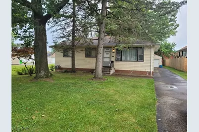 4820 Green Road, Warrensville Heights, OH 44128 - Photo 1