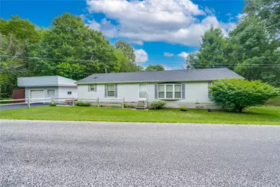 15081 Oak Grove Drive, Doylestown, OH 44230 - Photo 1