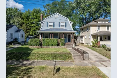 566 Lindell Street, Akron, OH 44305 - Photo 1